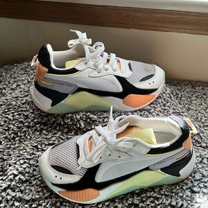 Puma shoes